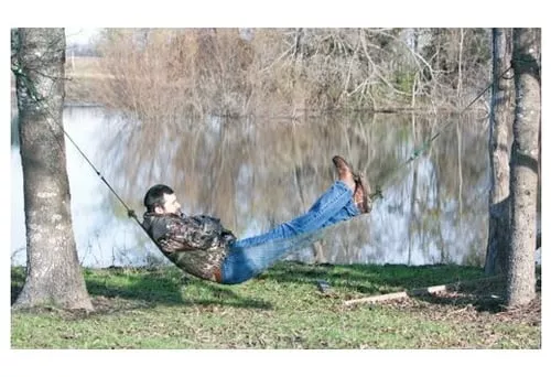 RED ROCK NYLON HAMMOCK HOLDS 2